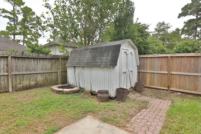 Building Photo - 14215 Cypress Valley Dr