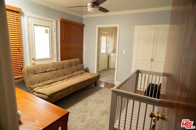 Building Photo - 5258 Thornburn St