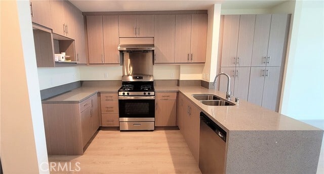 Building Photo - 168 S Monterey St