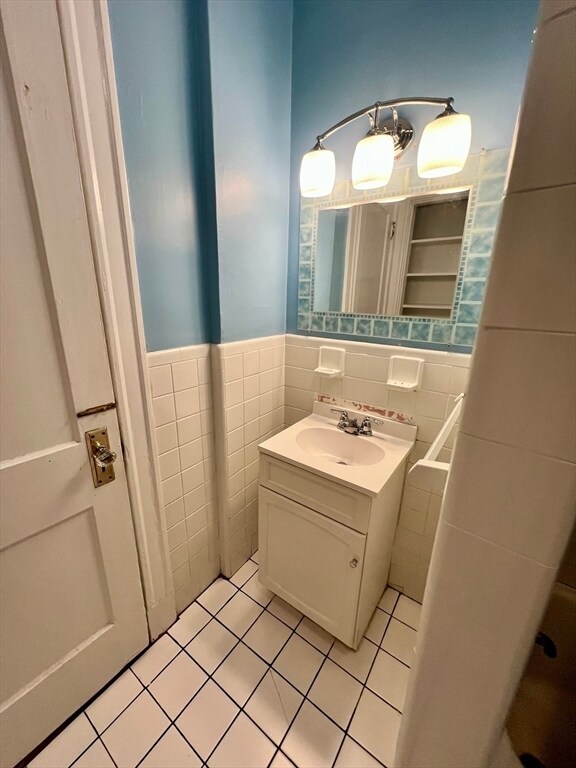 Building Photo - 138 Fuller St