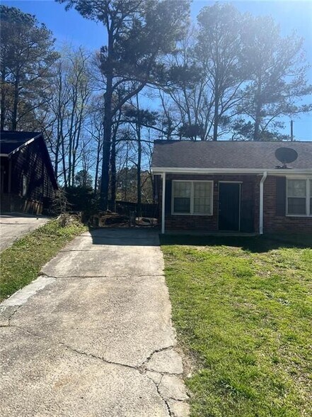 Building Photo - 1152 Pinedale Cir NW