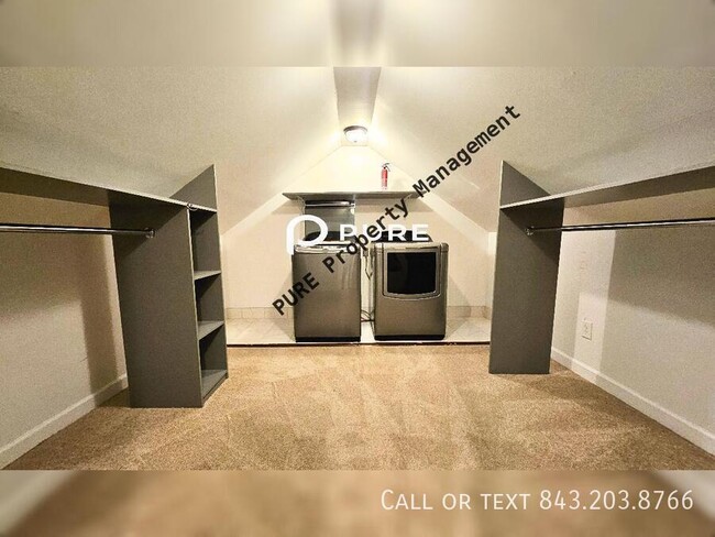 Building Photo - Spacious 3-Bedroom, 3-Bathroom for Rent!