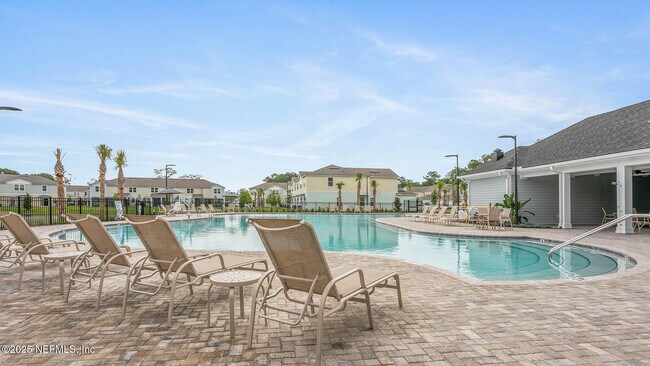 Building Photo - 272 Talulla Trl