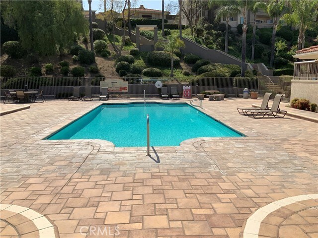 Building Photo - 2040 Las Colinas Cir