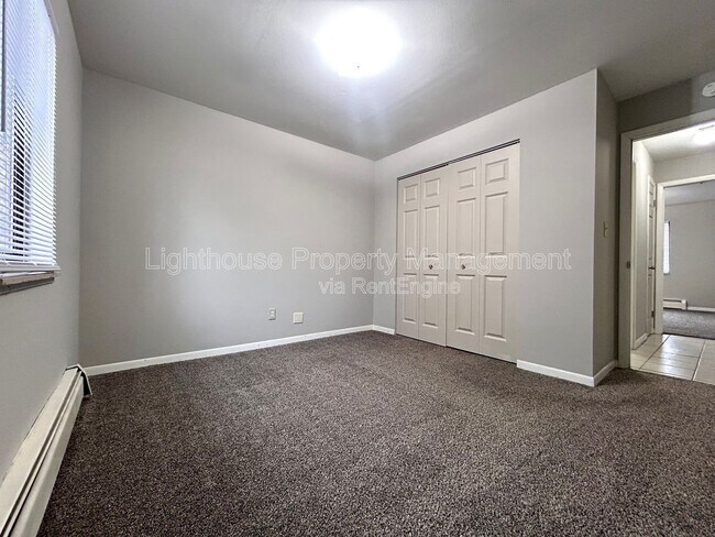 Building Photo - 2235 29th St SW