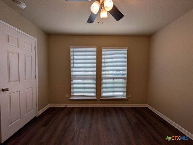 Building Photo - 2587 Diamondback Trail