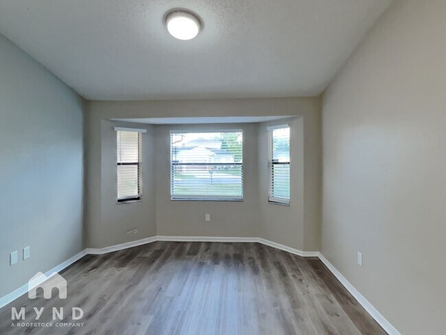 Building Photo - 809 Toledo Ct