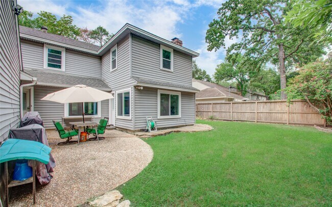 Building Photo - 14611 Bramblewood Dr