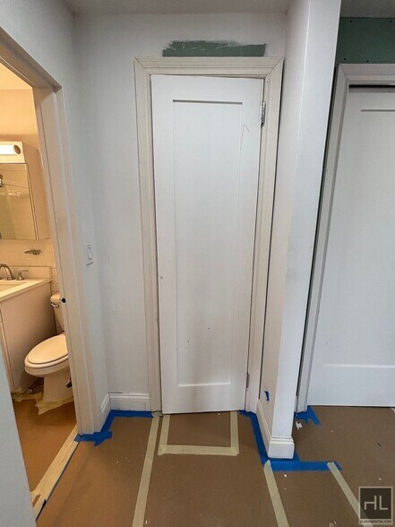 Building Photo - East 82nd Street