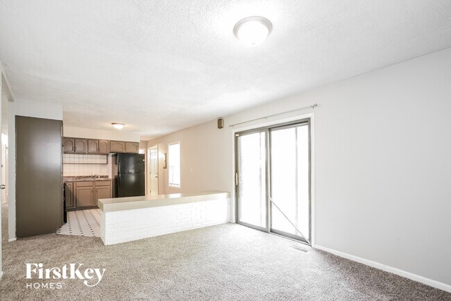 Building Photo - 7531 Penway St
