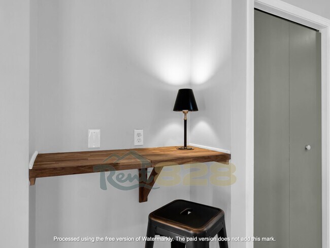 Building Photo - 15 Dawson Pl