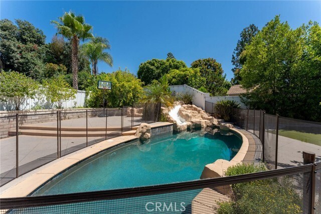 Primary Photo - 25902 Serenata Dr