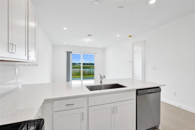 Building Photo - 3766 Harborside Ave