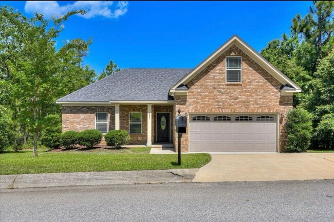 Primary Photo - Charming 3BR House in Aiken