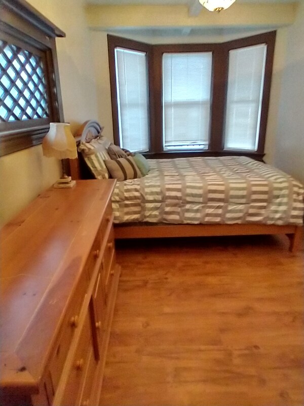 Building Photo - 1607 State Ave