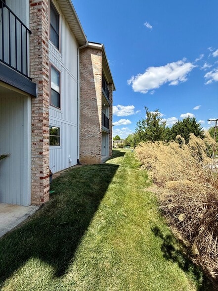 Building Photo - 3551 Timberline Trail