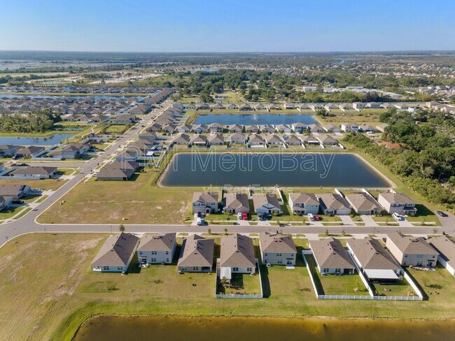 Building Photo - 816 Will Scarlett Ave