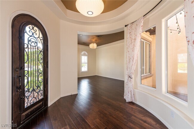 Building Photo - 2057 Orchard Mist St