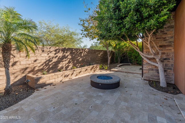 Building Photo - 12073 W Desert Mirage Dr