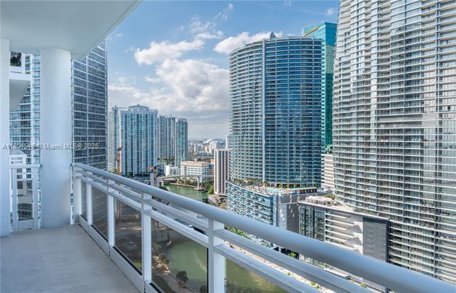 Building Photo - 901 Brickell Key Blvd