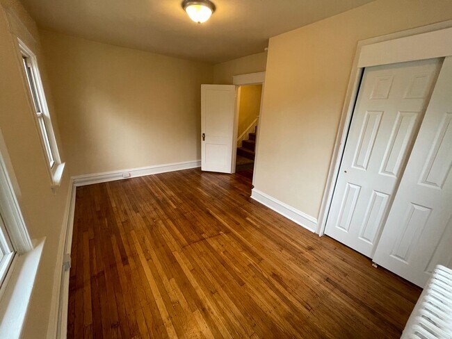 Building Photo - 143 N Highland Ave
