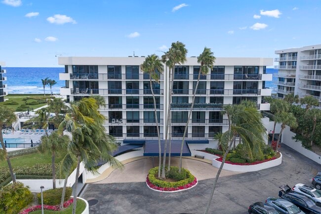 Building Photo - 3140 S Ocean Blvd