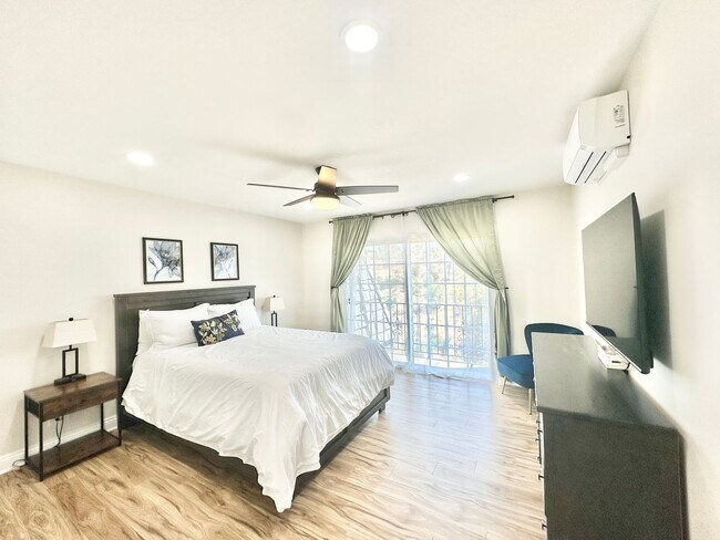 Building Photo - Breathtaking Custom Country Two-Story Home, Fully Remodeled & Beautifully Appointed on Private 20...