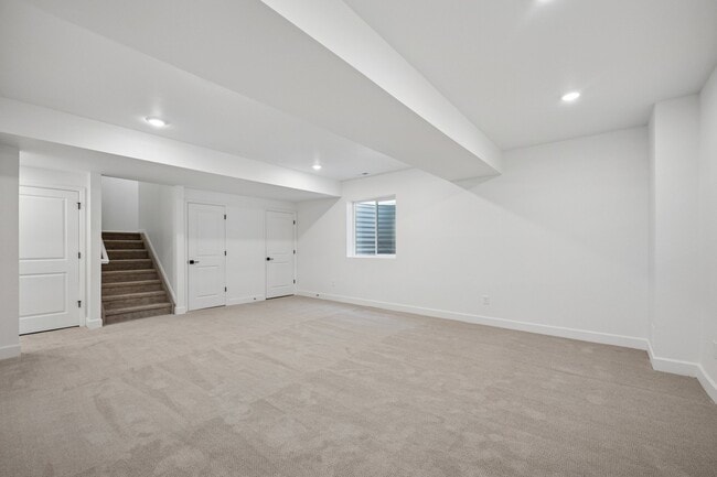 Building Photo - 6003 Windy Willow Dr