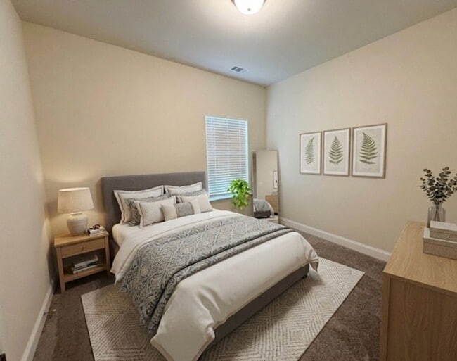 Building Photo - 1 Month Free — Applied as 50% Off Your First 2 Months - Ranch home quiet neighborhood in Hinesville