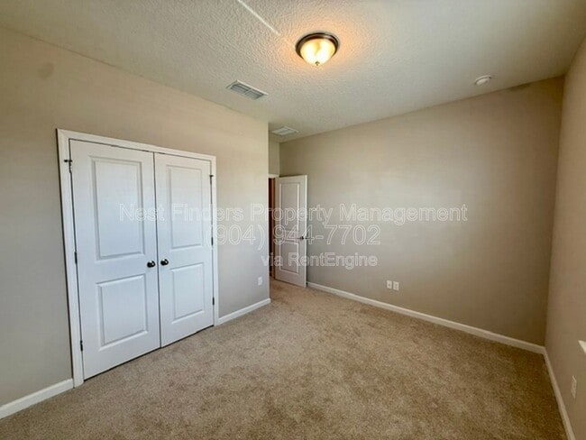 Building Photo - 427 Brandon Lks Dr