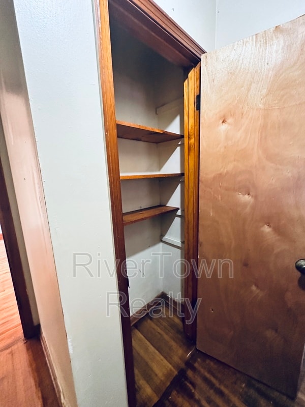 Building Photo - 1436 Whitney Ave