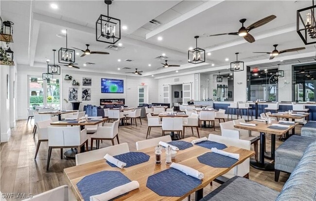 Building Photo - 5928 Sand Wedge Ln