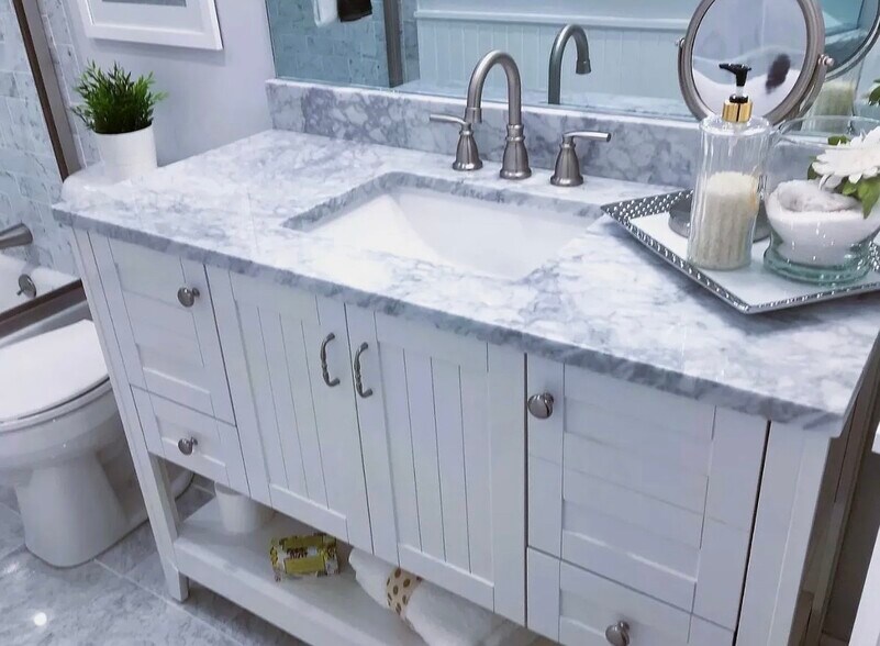 Building Photo - 9169 Wrenwood Ln