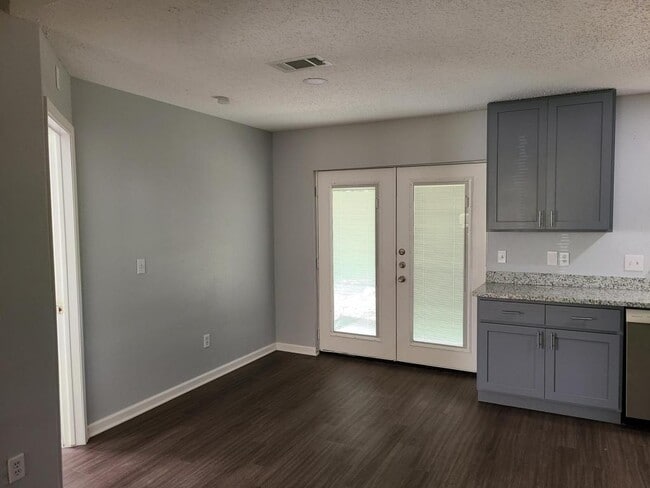 Building Photo - 12302 Dapple Ln