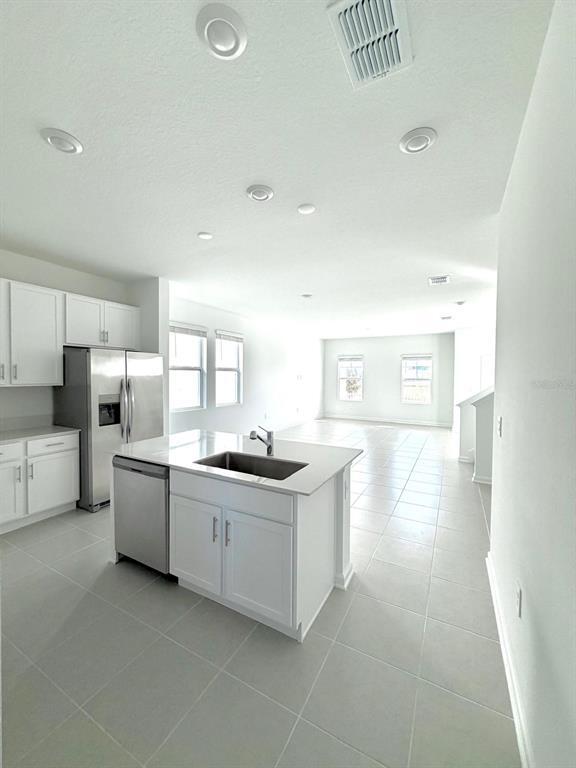 Building Photo - 2165 Stake Out Wy