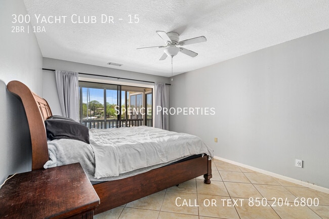 Building Photo - 300 Yacht Club Dr