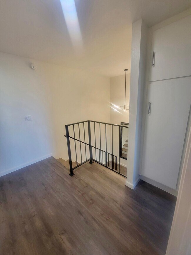 Building Photo - 45421 Lupine Ln