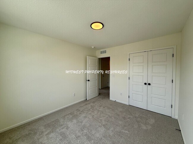 Building Photo - Brand-New 4 Bedroom Open w/Concept Living – Lee’s Summit Schools