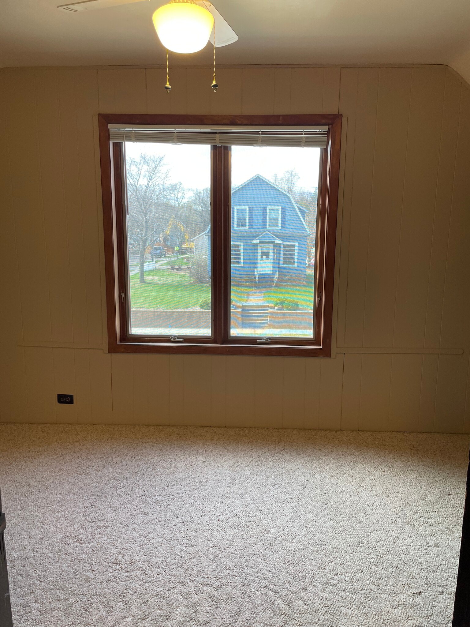 Building Photo - 1042 Main St