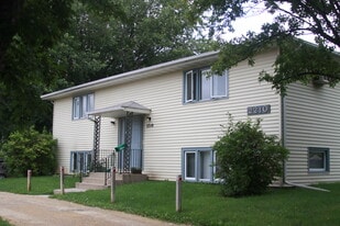 Building Photo - 2210 18 1/2 Ave NW