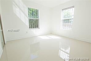 Building Photo - 3 br, 2 bath  - 575 NW 49th St # 575