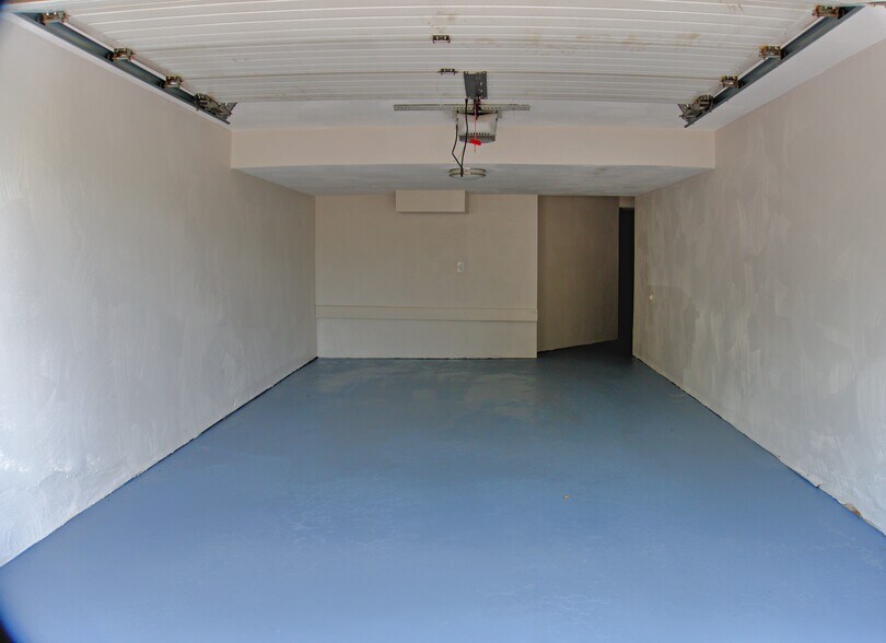 Building Photo - 2934 Cimarron Trl