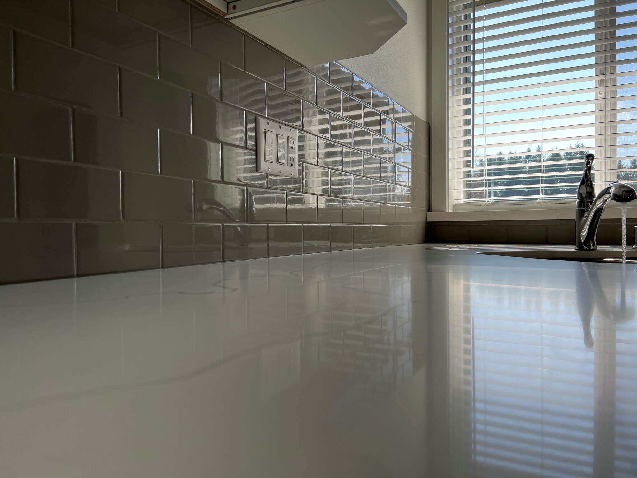 Building Photo - 3002 Roald Ave SE