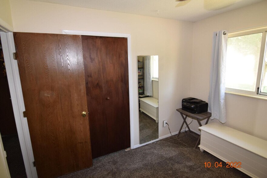 Building Photo - 408 Richard St