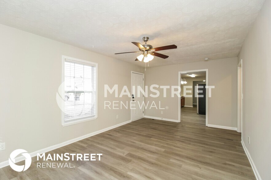 Building Photo - 3638 Barrow Pl SW