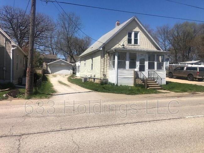 Building Photo - 403 McKinley Ave