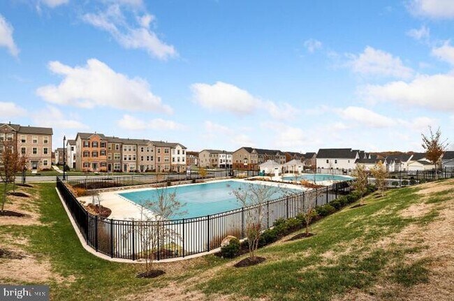 Building Photo - 13905 Bufflehead St