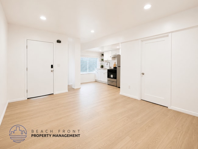 Floorplan - 740 W 24th St.