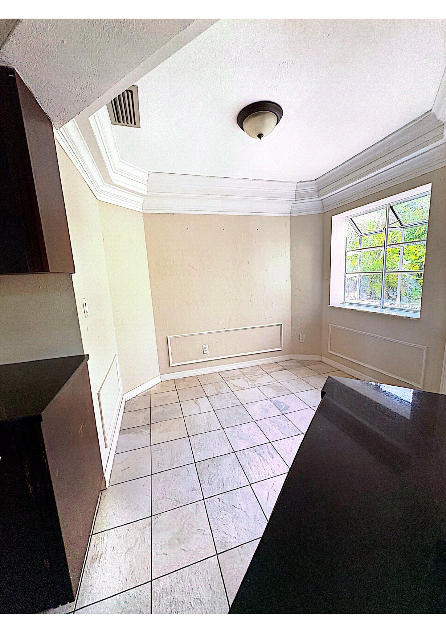 Building Photo - 1505 SE 36th St