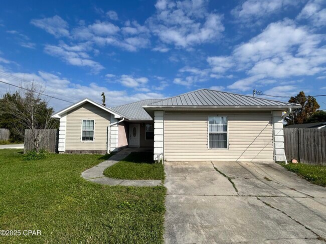 Primary Photo - 6201 Ivy Rd